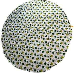 NWT Lintex Irish Theme Tablecloth Oval green & white shamrocks St Patricks Day